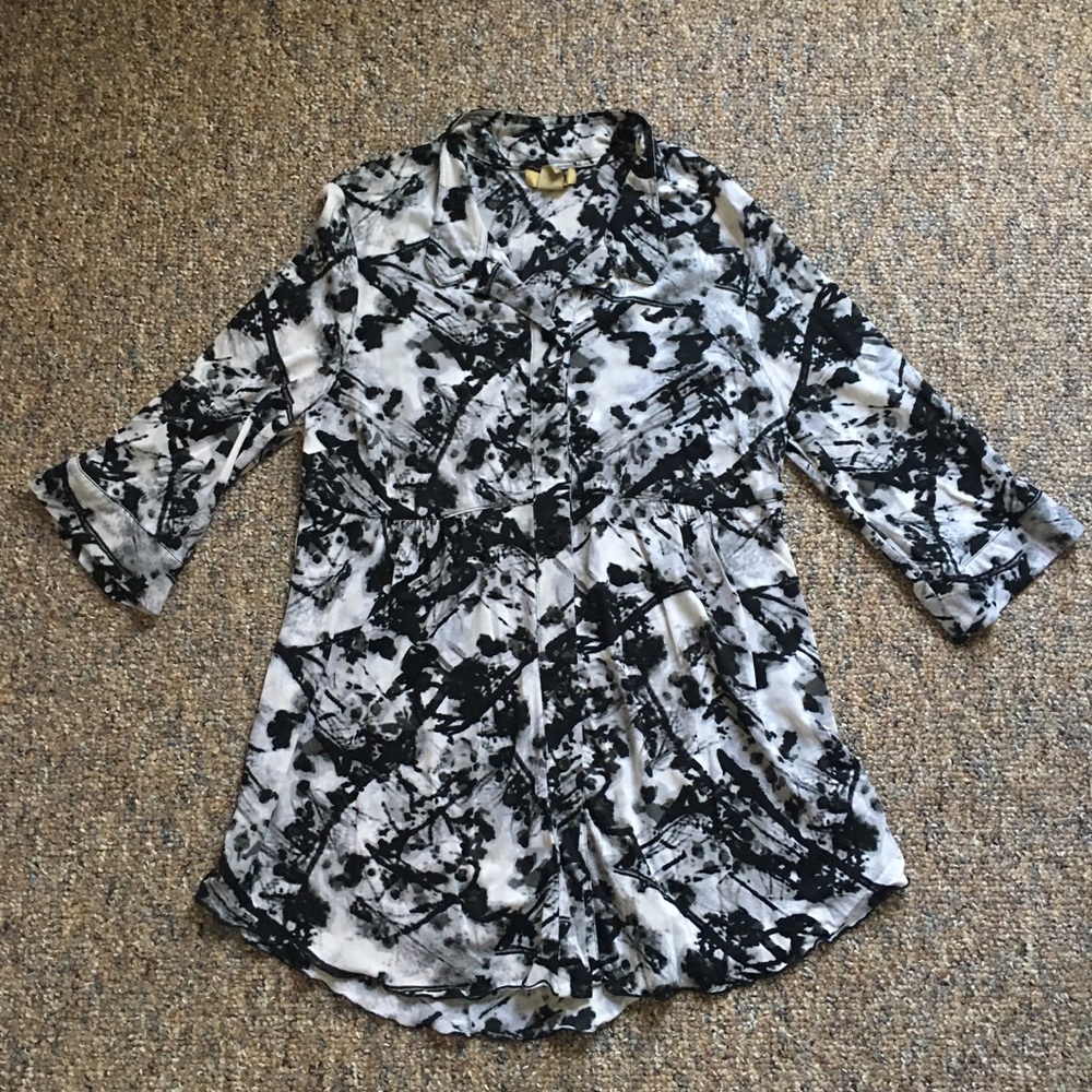 Women’s Valerie Stevens Top